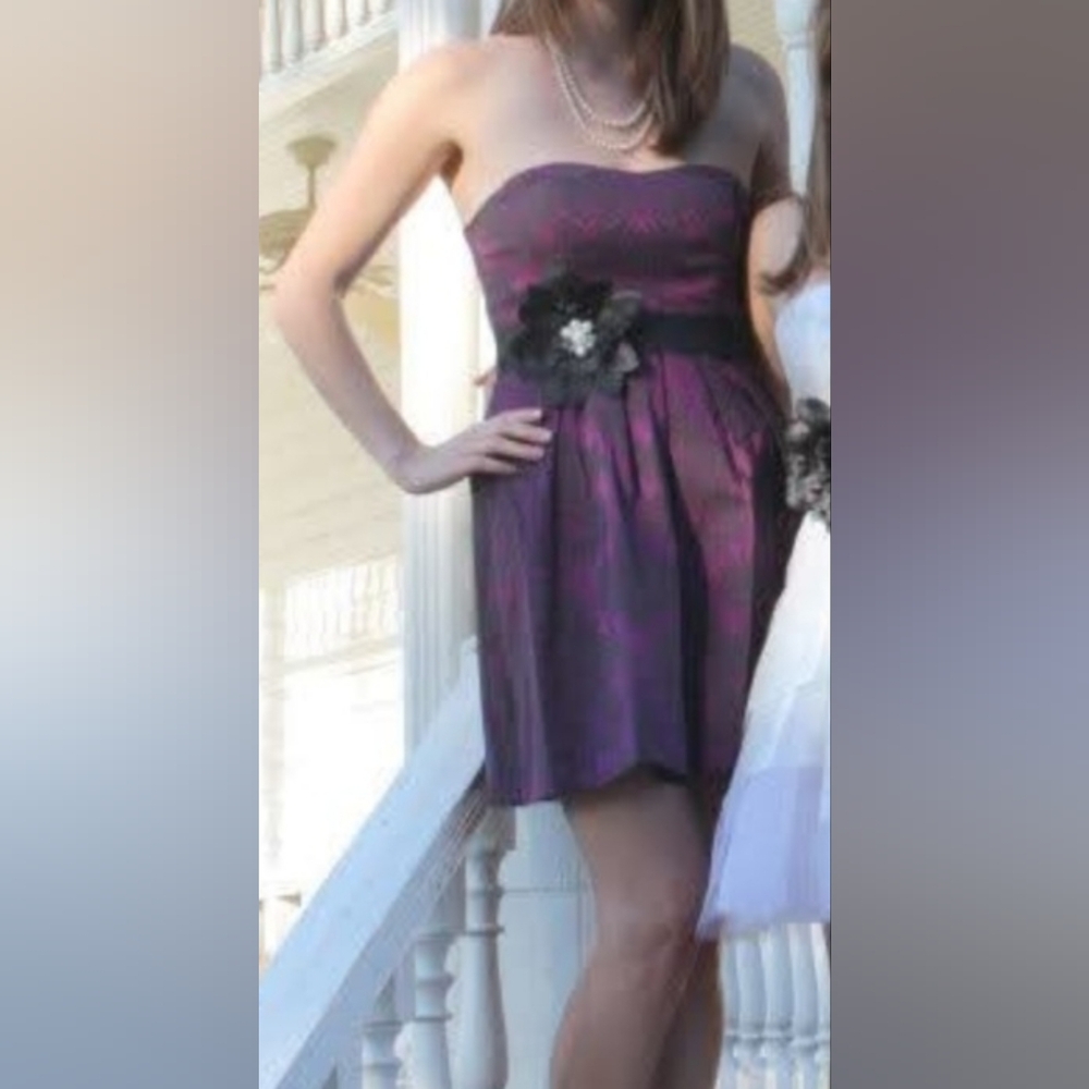 Dark Purple Mini strapless dress, size 5/6 Homecoming dress. Speechless brand